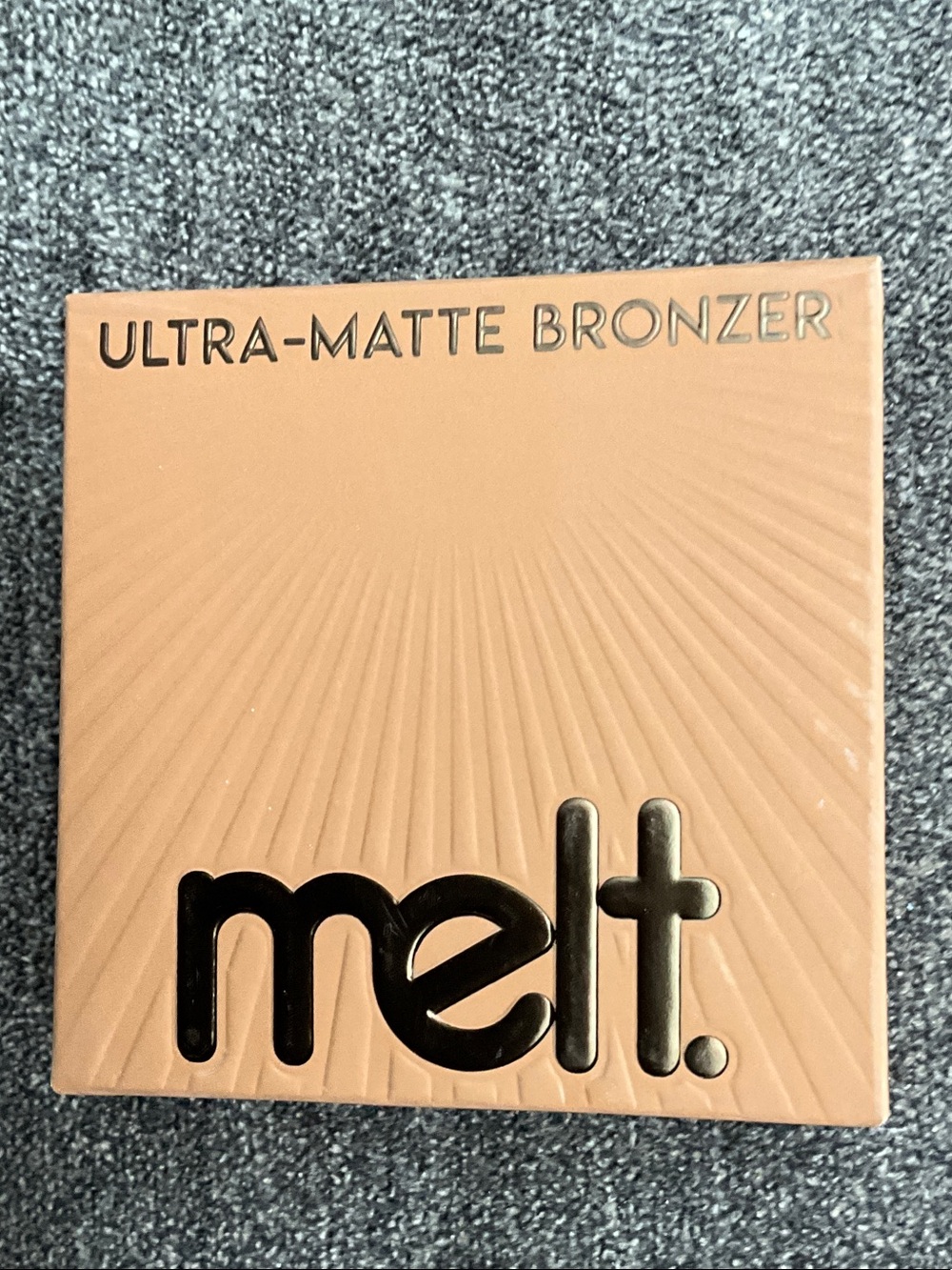 Melt Cosmetics Santa Cruz Ultra-Matte Powder Bronzer - Brown
